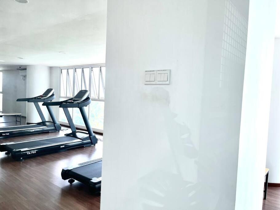 Urban Home-swimming Pool-city Center Malacca