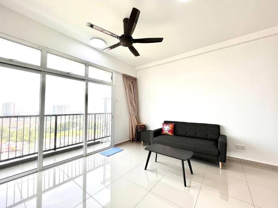 Urban Home-swimming Pool-city Center Apartment Malacca