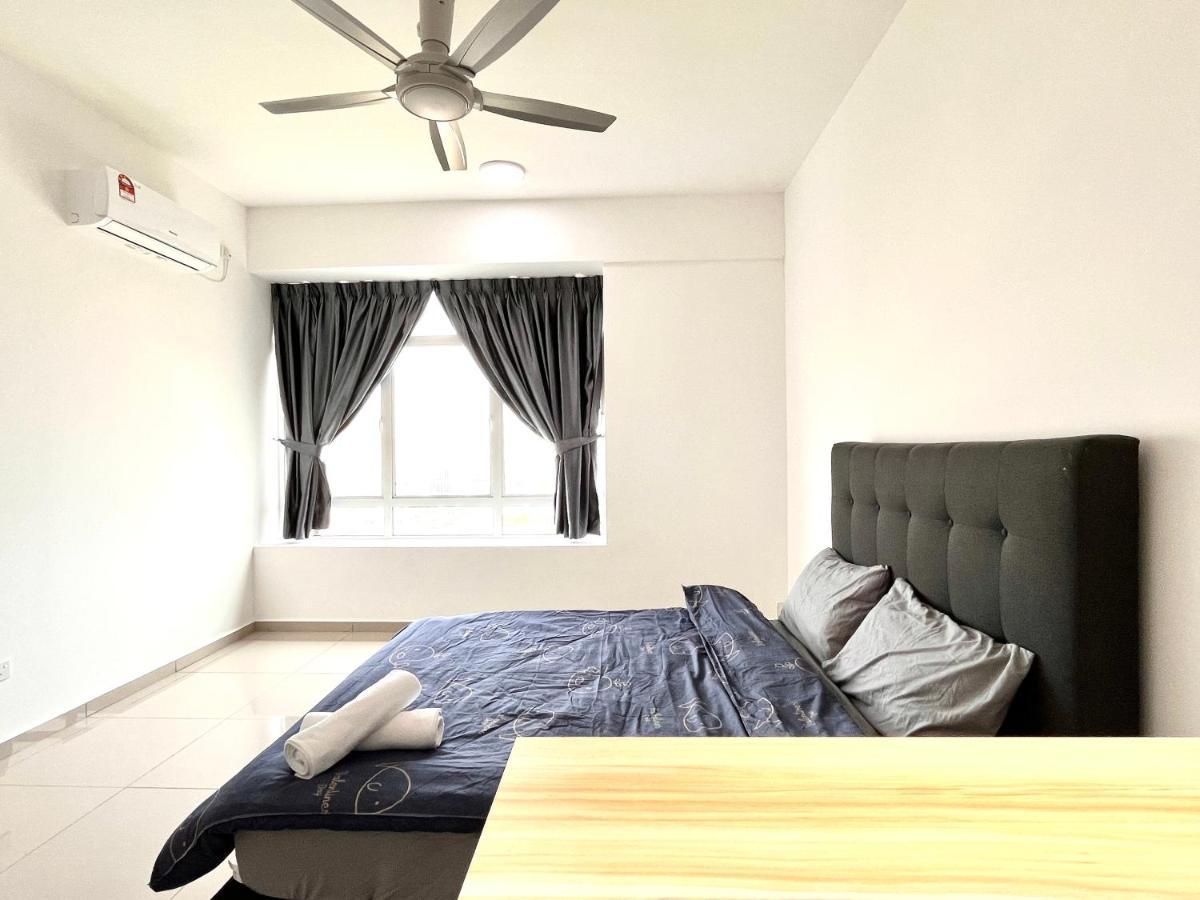 Apartment Urban Home-swimming Pool-city Center Malacca